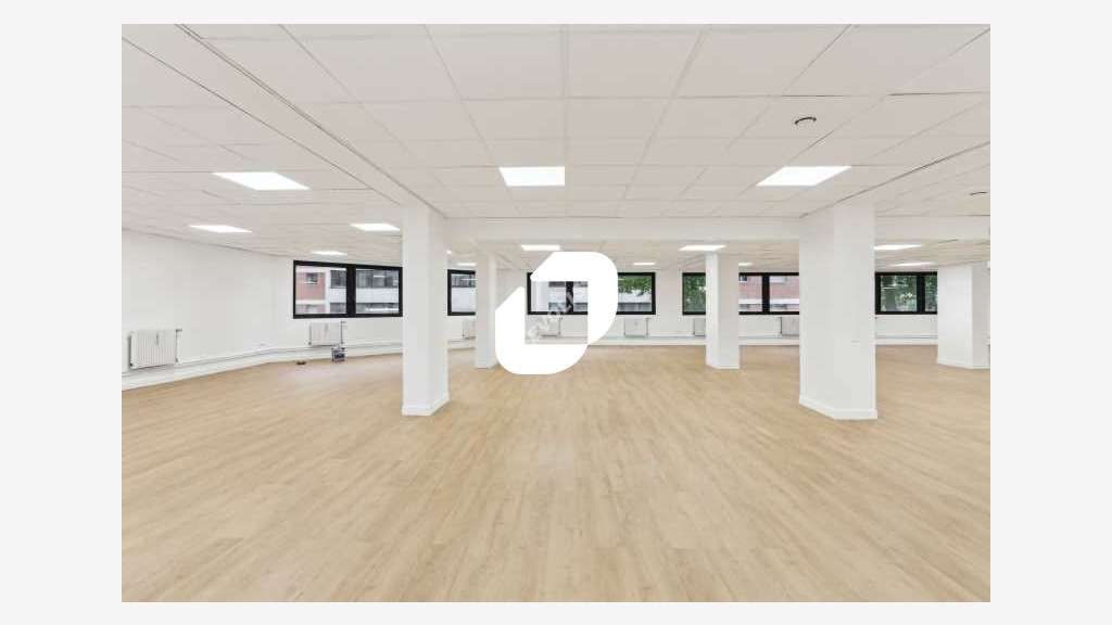 A louer Bureaux 546m² Montreuil