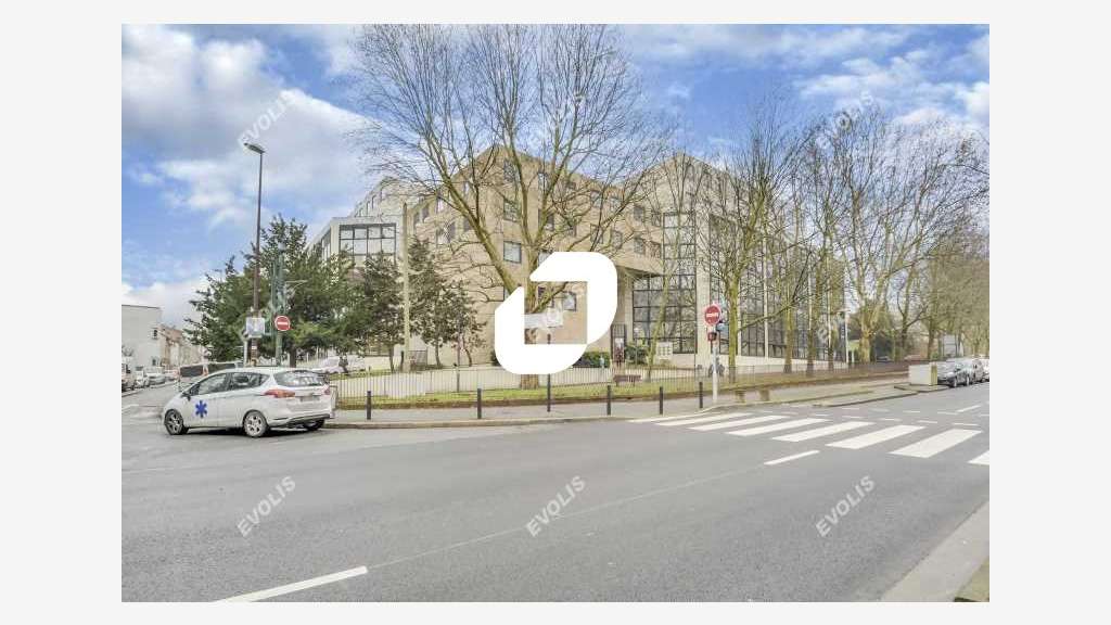 A louer Bureaux 546m² Montreuil