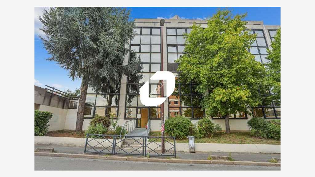 A louer Bureaux 546m² Montreuil