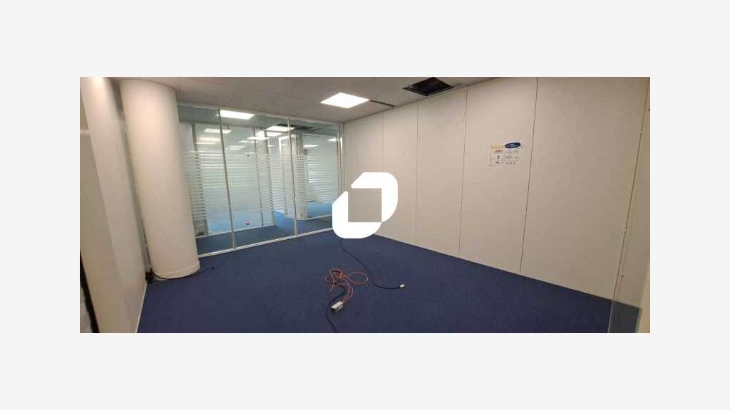 A louer Bureaux 2565m² Montreuil