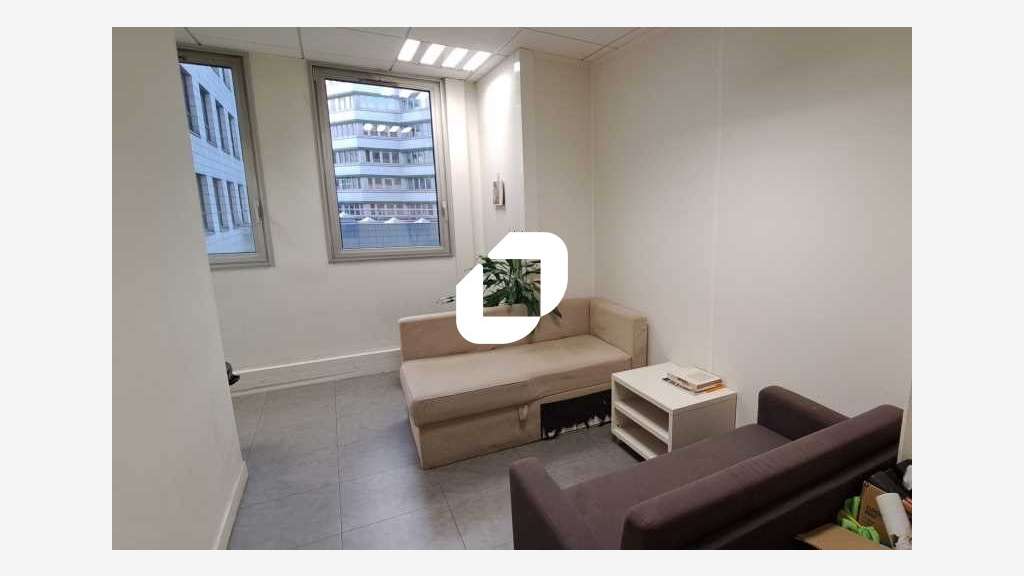 A louer Bureaux 368m² Montreuil