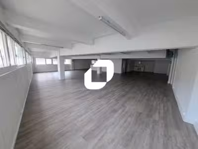 A louer Bureaux 559m² Montreuil