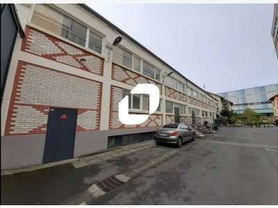 A louer Bureaux 174m² Montreuil