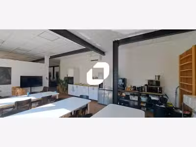 A louer Bureaux 260m² Montreuil