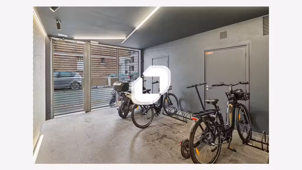 A louer Bureaux 529m² Montreuil