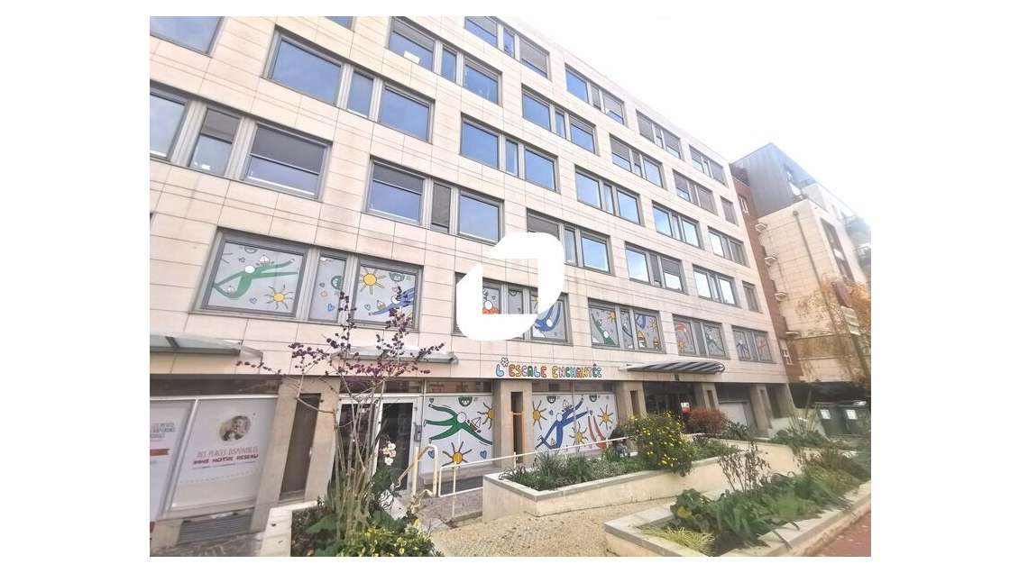 A louer Bureaux 1400m² Montrouge
