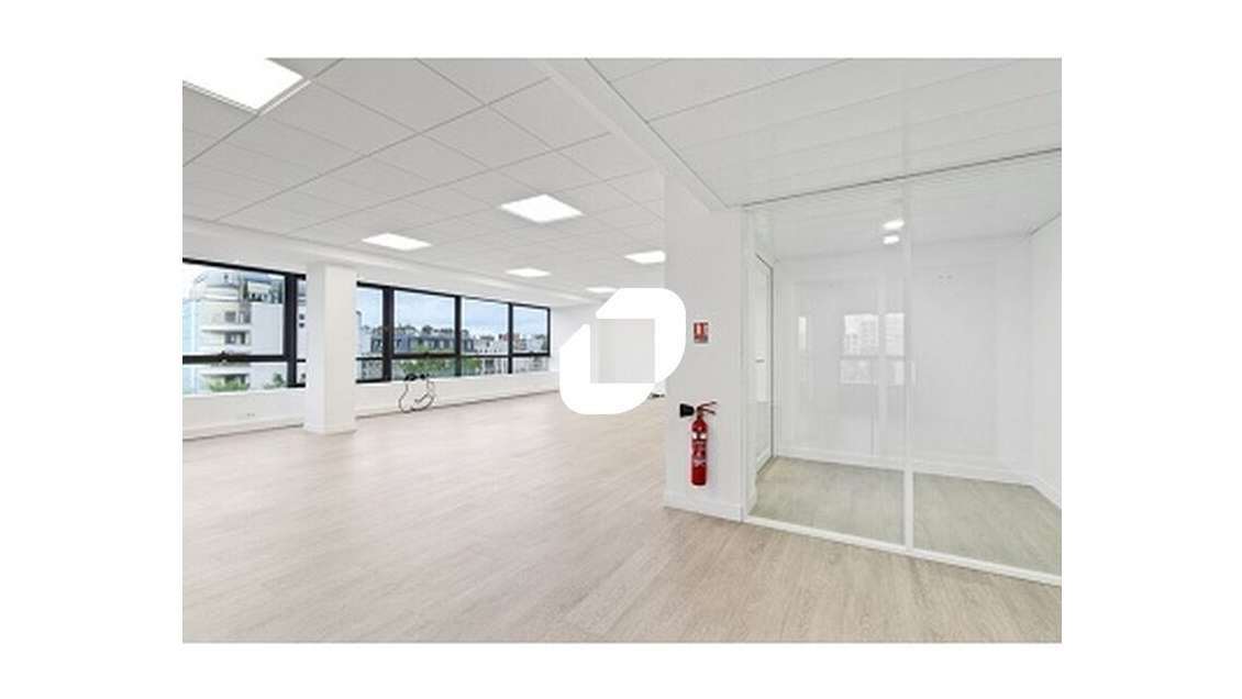 A louer Bureaux 72m² Montrouge