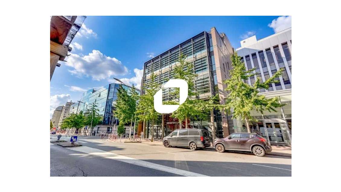 A louer Bureaux 1325m² Montrouge