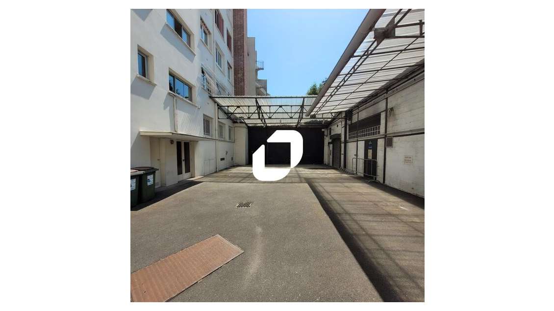 A louer Bureaux 1425m² Montrouge