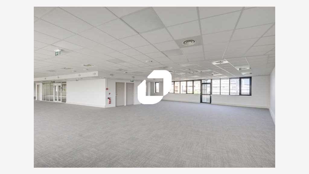 A louer Bureaux 777m² Montrouge