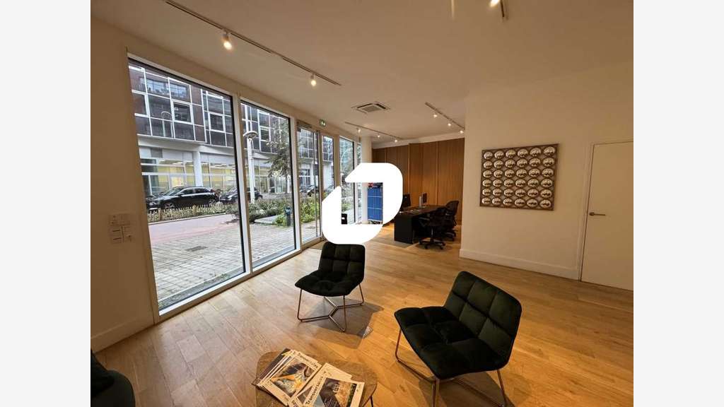 A louer Bureaux 60m² Montrouge