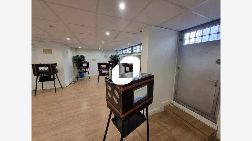 A louer Bureaux 292m² Montrouge