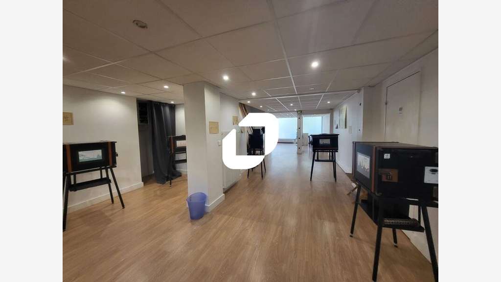 A louer Bureaux 292m² Montrouge