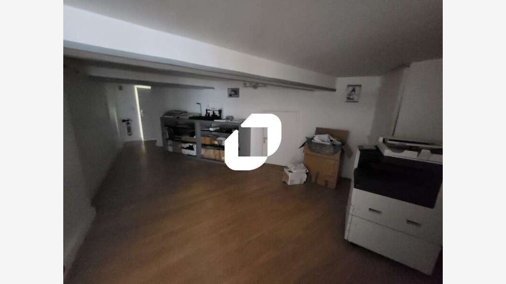 A louer Bureaux 292m² Montrouge