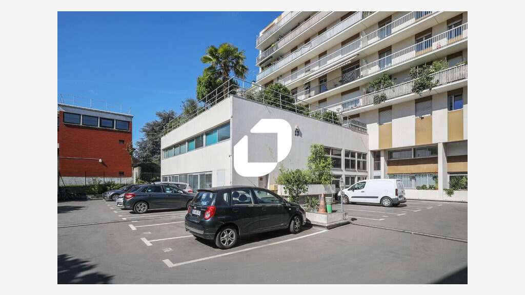 A louer Bureaux 268m² Montrouge
