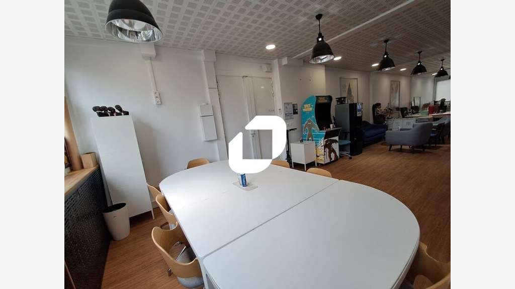 A louer Bureaux 478m² Montrouge
