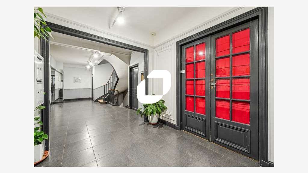 A louer Bureaux 478m² Montrouge
