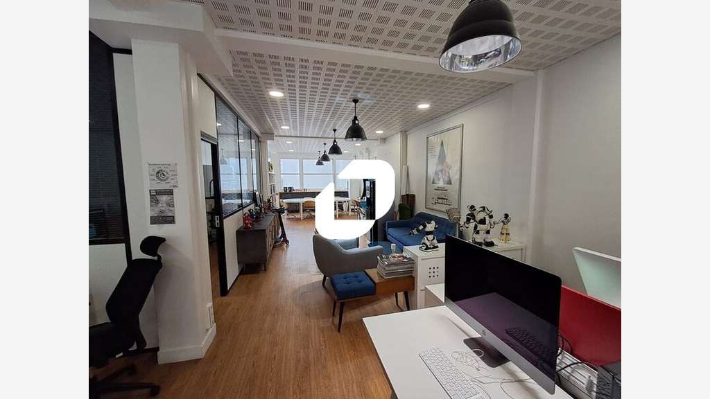 A louer Bureaux 478m² Montrouge