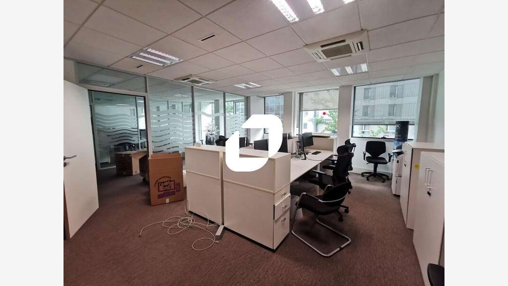 A louer Bureaux 784m² Montrouge