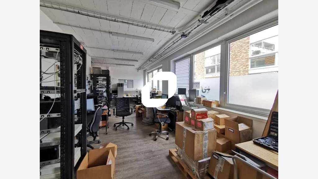 A louer Bureaux 772m² Montrouge