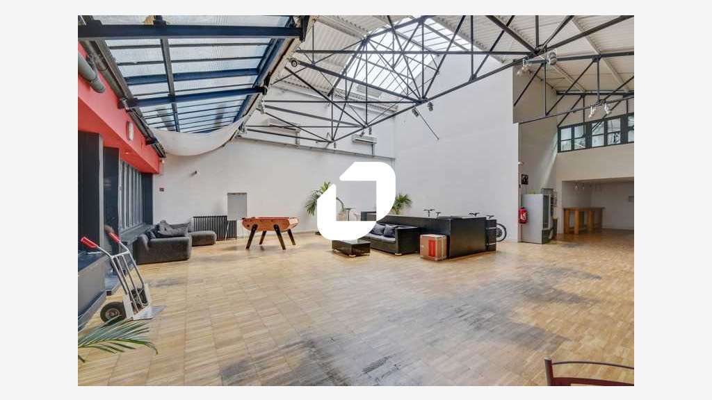 A louer Bureaux 1425m² Montrouge