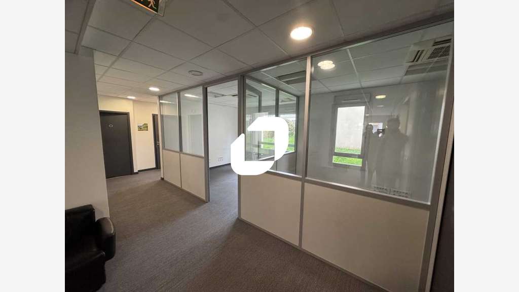 A louer Bureaux 170m² Montrouge