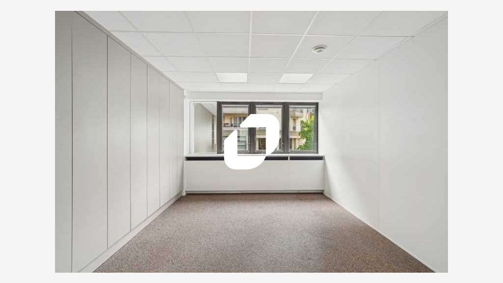A louer Bureaux 200m² Montrouge