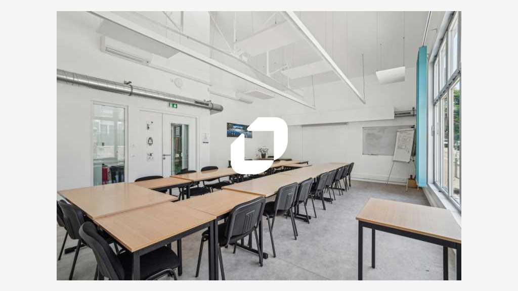 A louer Bureaux 169m² Montrouge