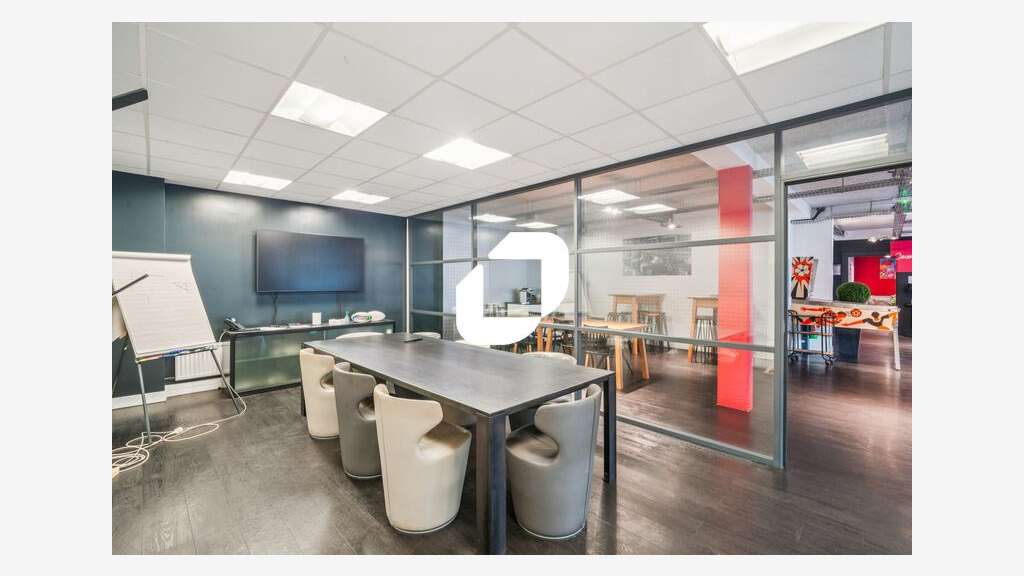 A louer Bureaux 473m² Montrouge