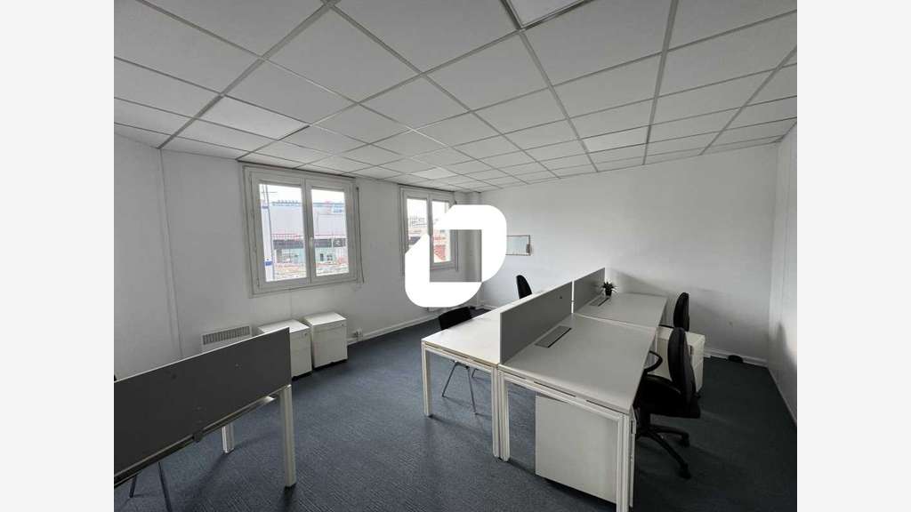 A louer Bureaux 145m² Montrouge