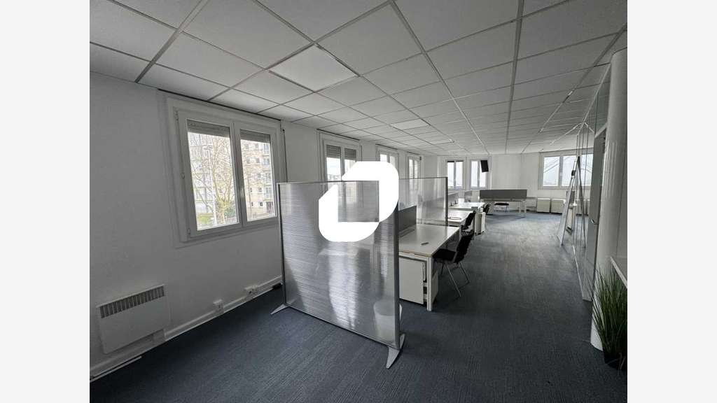 A louer Bureaux 145m² Montrouge