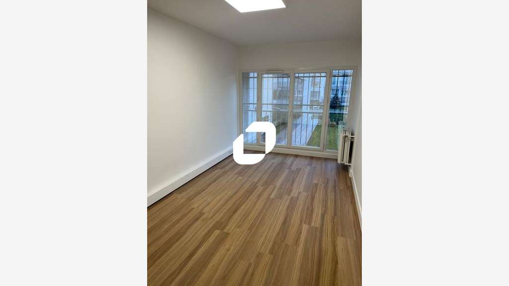 A louer Bureaux 150m² Montrouge