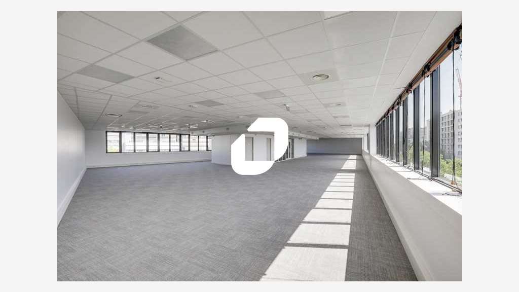 A louer Bureaux 240m² Montrouge