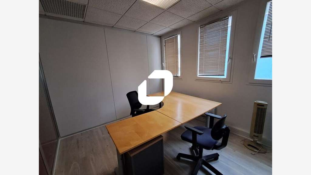 A louer Bureaux 230m² Montrouge