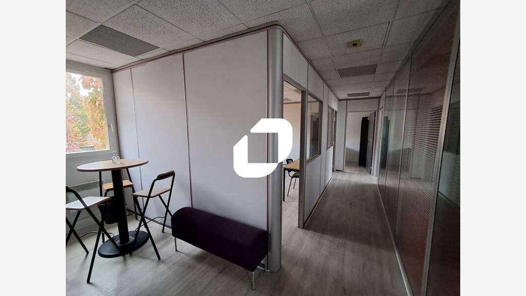 A louer Bureaux 230m² Montrouge
