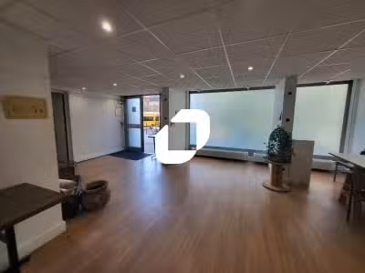 A louer Bureaux 292m² Montrouge