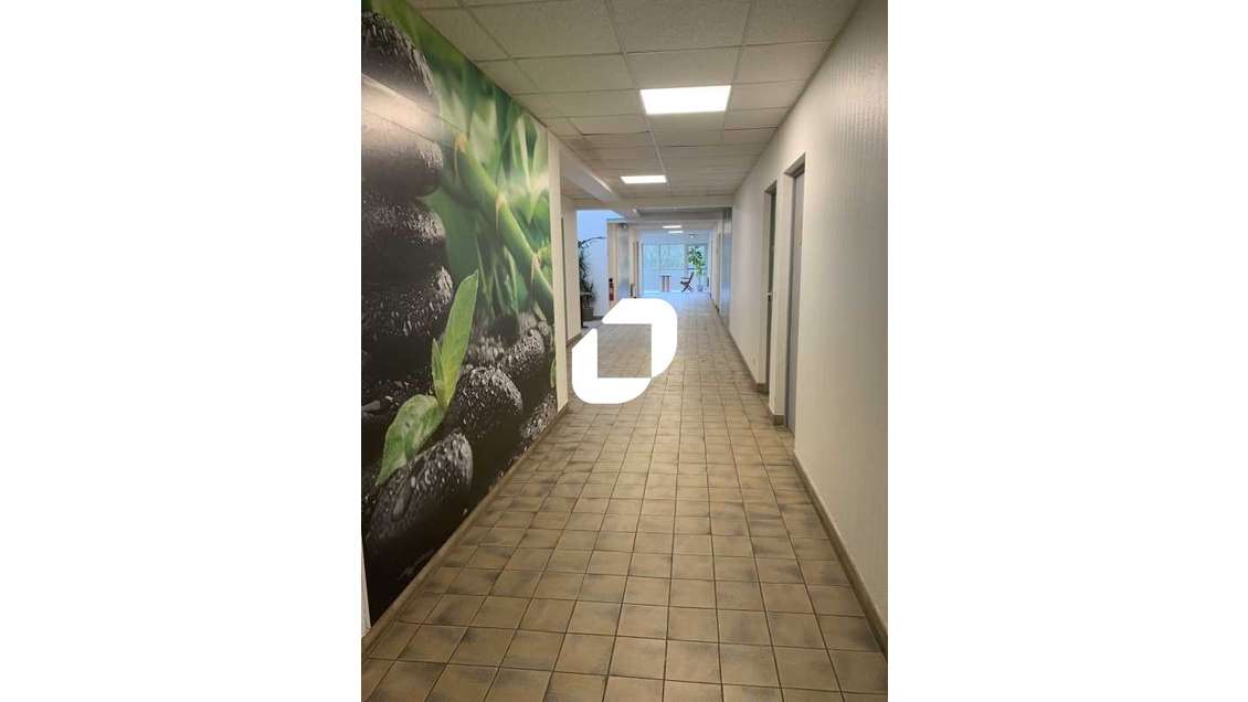 A louer Bureaux 111m² Montry