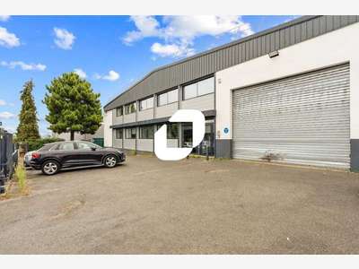 A louer Bureaux 1885m² Morangis