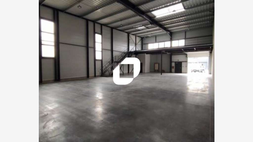 A louer Bureaux 358m² Moret loing et orvanne