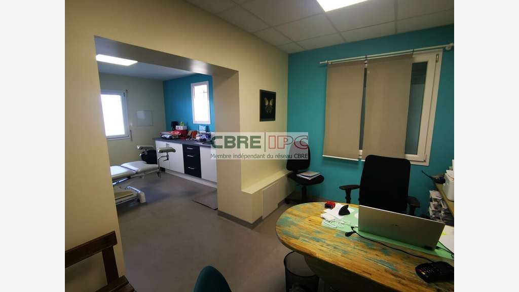Location bureau 23m² centre médical de Morlaàs