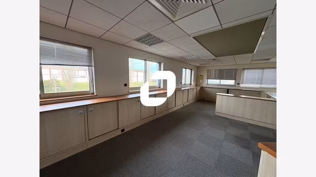 A louer Bureaux 177m² Mornant