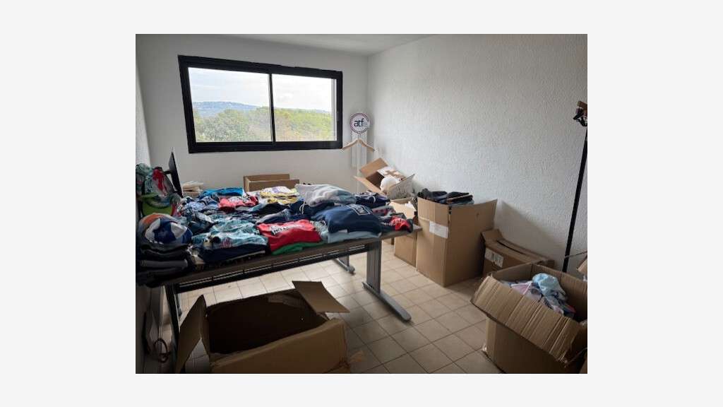 A louer bureaux 135m² R+1 ZI Argile Mouans-Sartoux