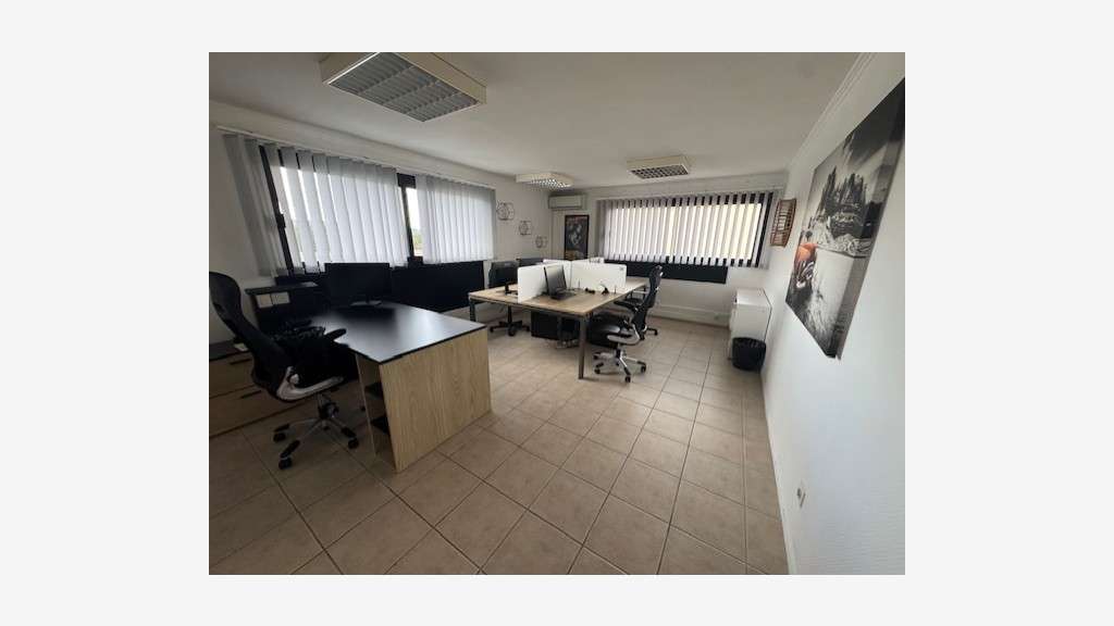 Loue bureaux 150m² parc d'activités Mouans Sartoux