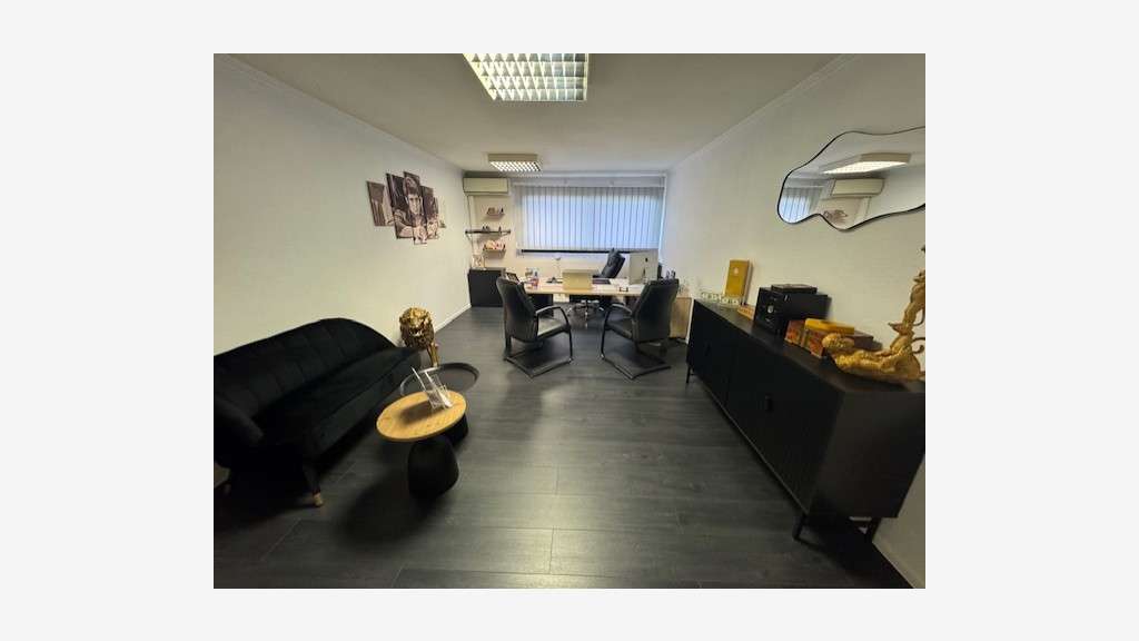 Loue bureaux 150m² parc d'activités Mouans Sartoux