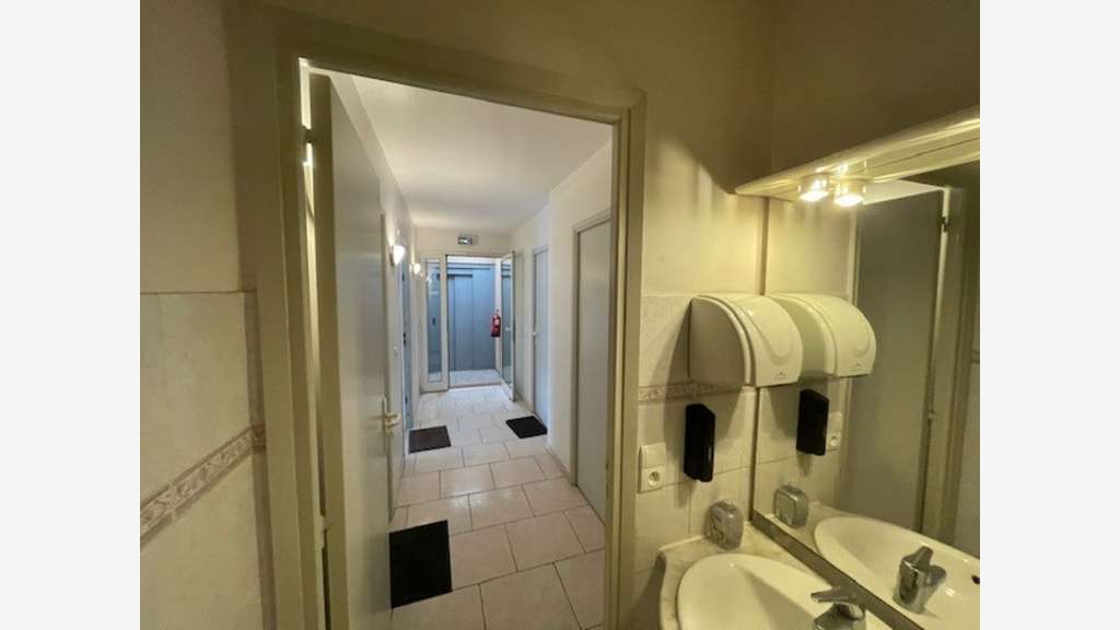 Local/bureau de 47m² à louer à Mouans Sartoux (06)
