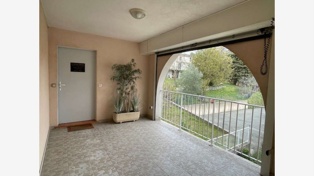 Bureau 24m² à louer à Mouans-Sartoux
