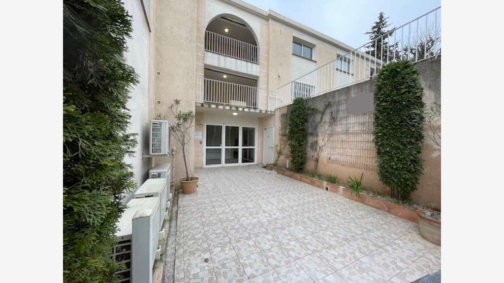 Bureau 24m² à louer à Mouans-Sartoux