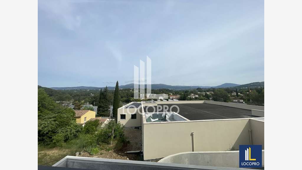 A louer bureaux de 600m² à Mouans Sartoux