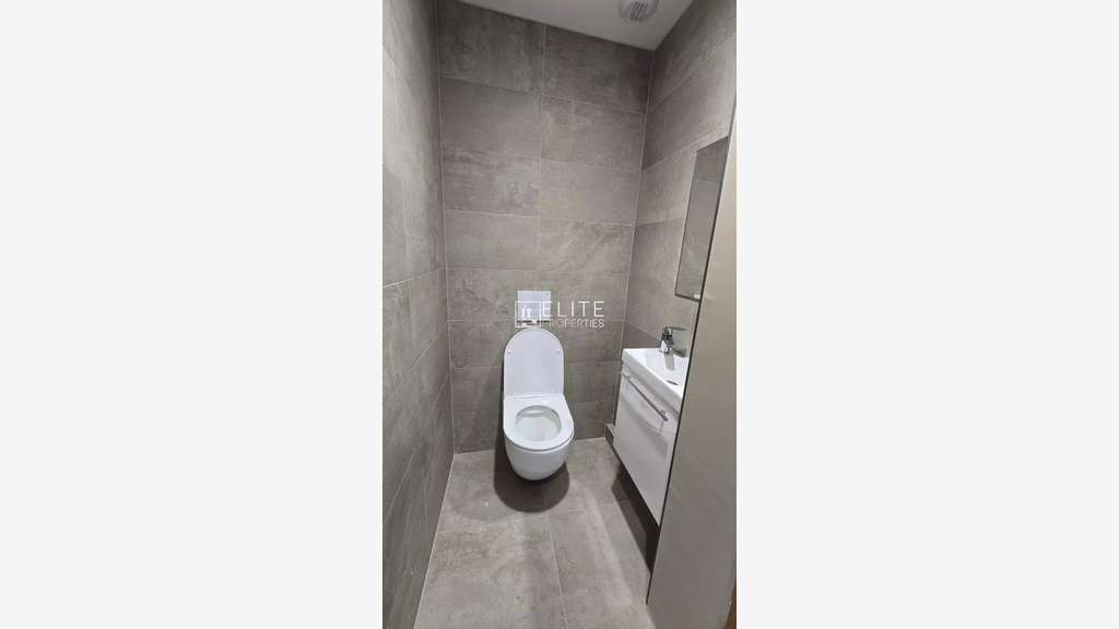 BUREAUX 98m² DANS MAISON DE SANTE MOUANS-SARTOUX