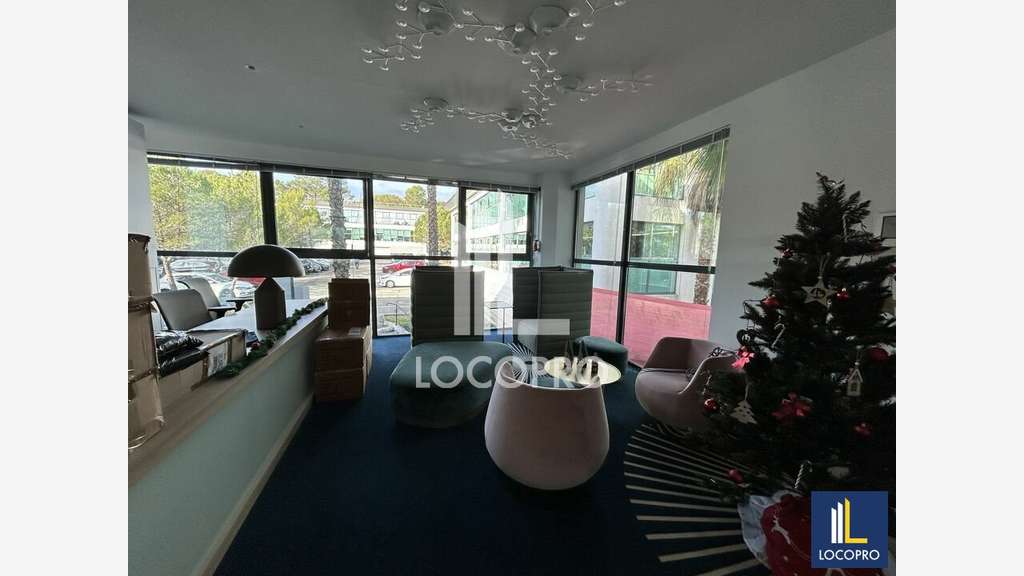 A louer bureaux 400m² à Mougins Font de l'Orme